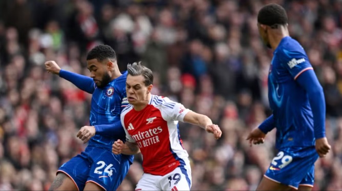 Balls bị mất cứ sau 5 lần bắt: Arteta phải loại bỏ ngôi sao Arsenal sau khi biểu diễn trước Chelsea
