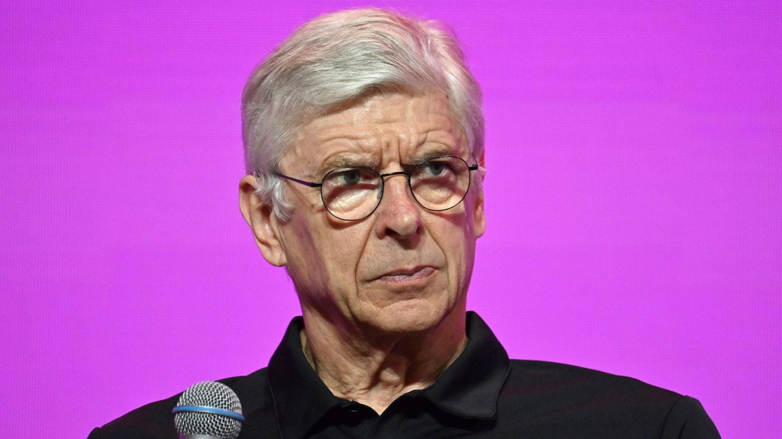 "Bạn phải giữ hy vọng! Arsenal có 20% cơ hội vô địch"