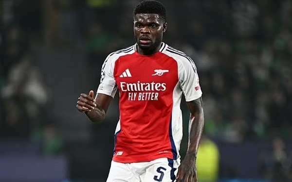 Barca cân nhắc chiêu mộ Thomas Partey