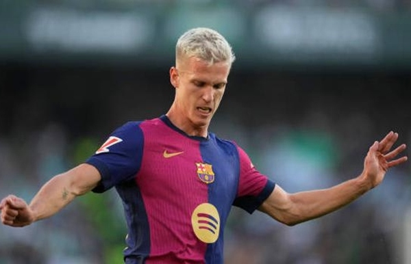 Barcelona báo tin vui, Dani Olmo nuôi hy vọng