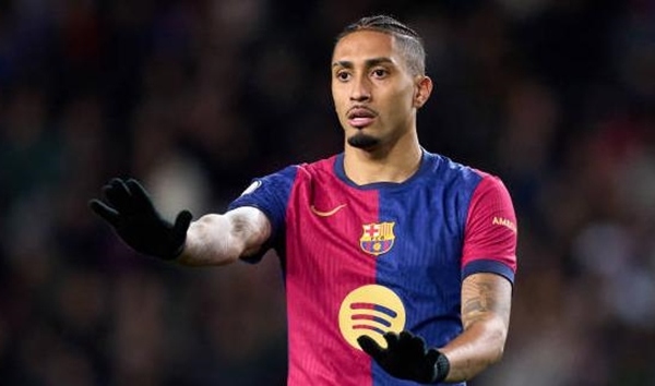 Barcelona ra quyết định về tương lai của Raphinha