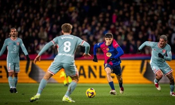Barcelona thua tức tưởi Atletico Madrid phút cuối