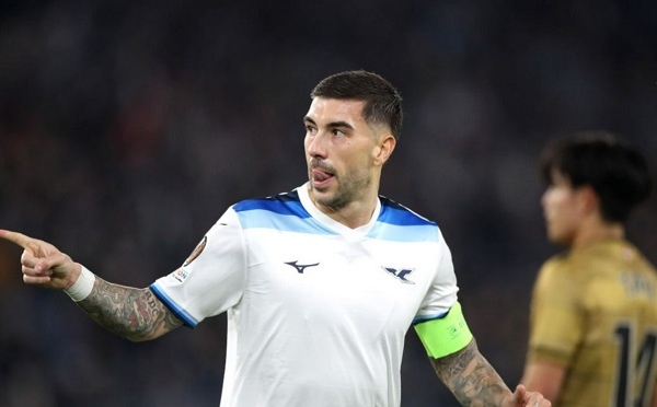 Baroni mang đến tư duy chiến đấu mới cho Lazio ở Europa League