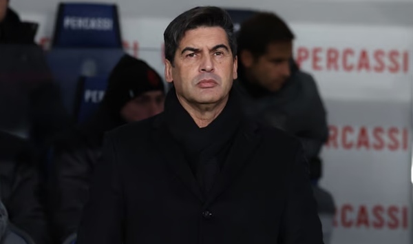 Bết bát tại Serie A, Fonseca đang ngồi trên đống lửa cùng Milan