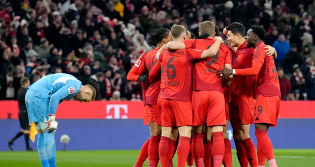 Bayern đã đè bẹp RB Leipzig như thế nào?