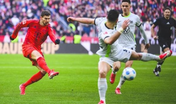 Bayern giữ vững ngôi đầu; Leverkusen duy trì mạch 11 trận thắng