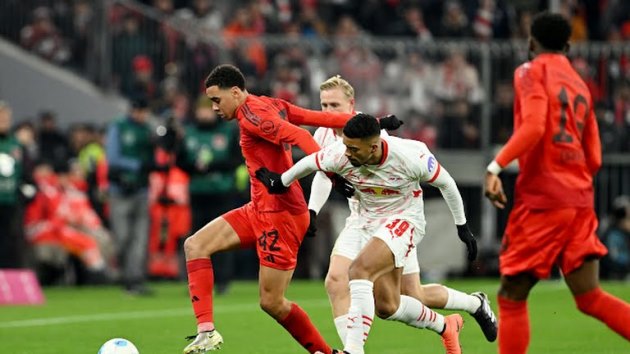 Bayern Munich hủy diệt RB Leipzig tại Allianz Arena