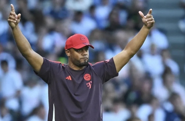 Bayern thắng đậm, Kompany gửi thông điệp đến NHM