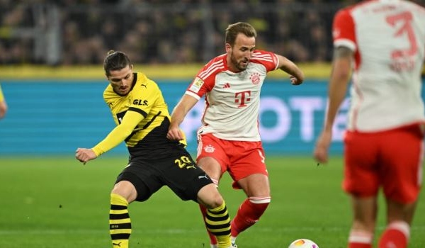 Bayern vs Dortmund: Nỗi đau Champions League; Lewandowski gây phẫn nộ