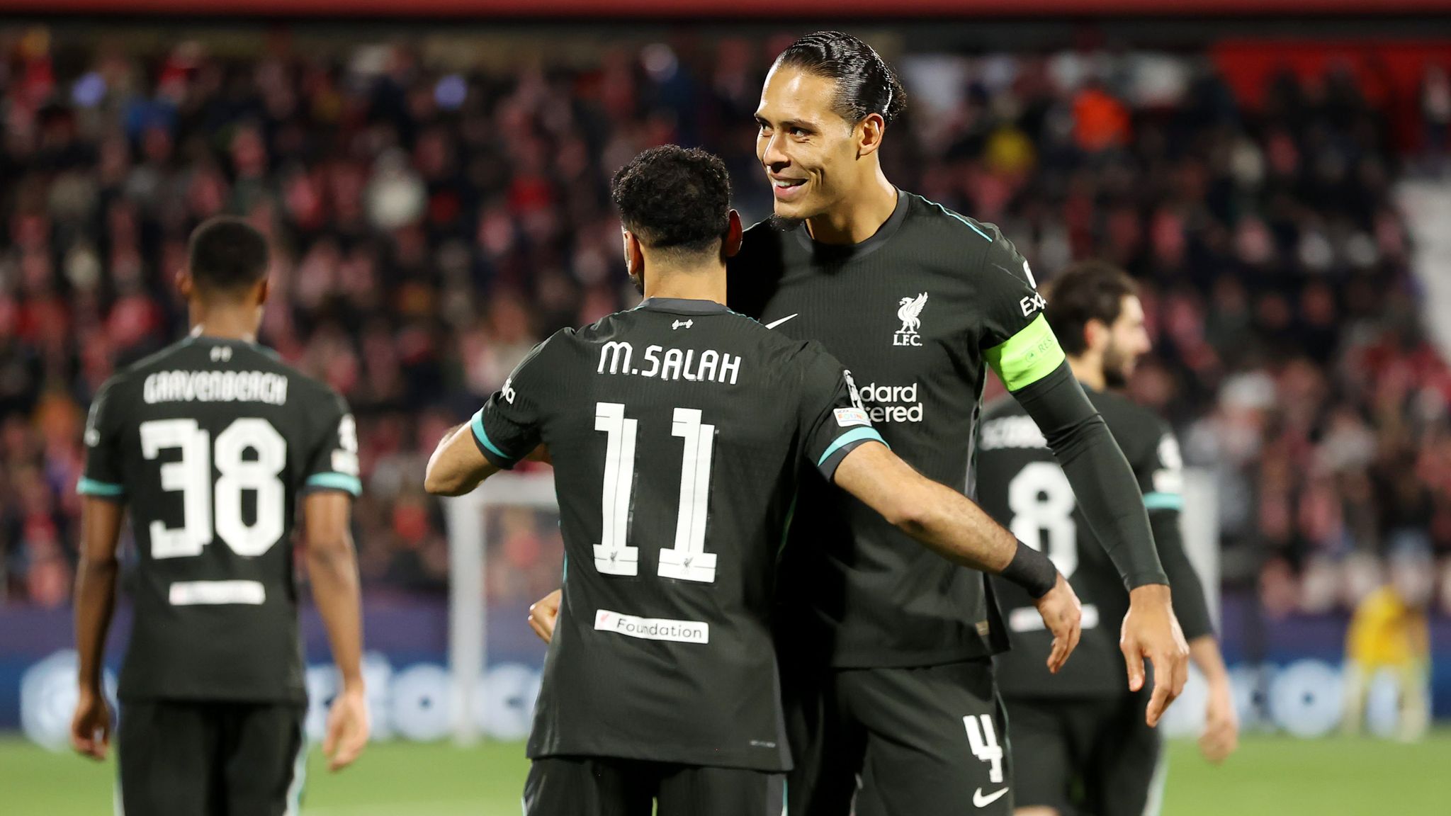 Bệ phóng thành công của Liverpool ở Champions League