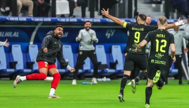 Benzema rực sáng, Al Ittihad hạ Al Hilal giành vé vào bán kết đầy kịch tính