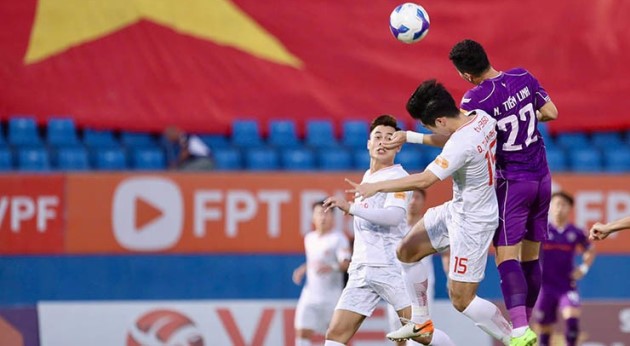 Binh Duong thua cơn đau phút cuối, Viettel có thể chiếm vị trí thứ hai