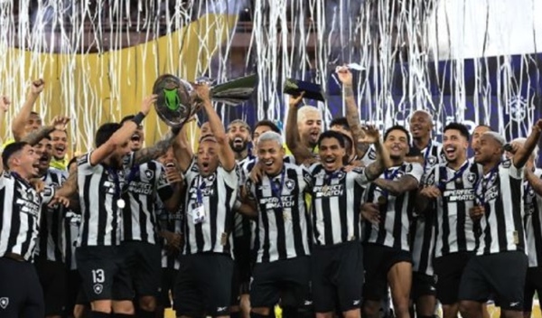Botafogo thống trị bóng đá Brazil và Nam Mỹ