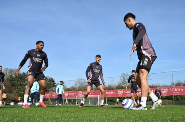 Buổi tập cuối của Arsenal trước đại chiến MU: Vũ khí bí mật; Dấu hỏi 2 trụ cột