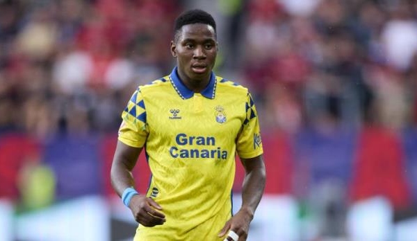 Có điều gì đặc biệt về Dario Essugo có thể khiến Chelsea khao khát?