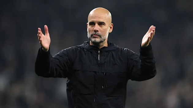 Cái khó của Man City trong phiên chợ đông