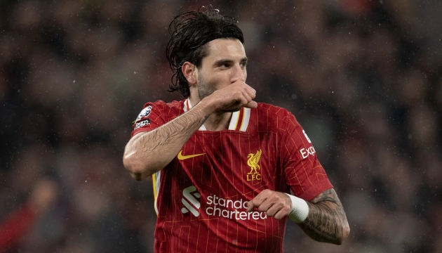 Cám dỗ 120 triệu euro từ Ả Rập Saudi, Liverpool có 'nhả' ngôi sao?