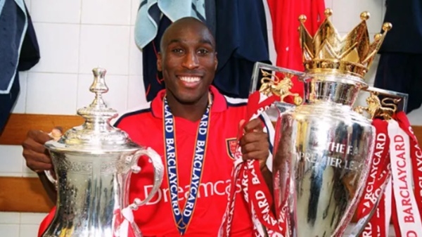 Campbell: Tôi đã bị đối xử tệ sau khi rời Tottenham để đến Arsenal