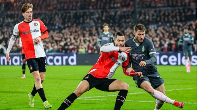 Canh bạc tổng tấn công của AC Milan đã không thành công
