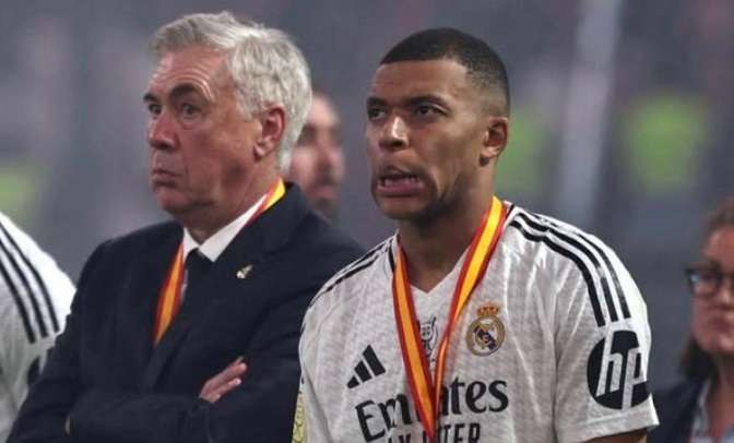 Carlo Ancelotti chỉ trích dàn sao Real