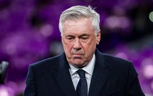 Carlo Ancelotti mở tương lai ở Real Madrid