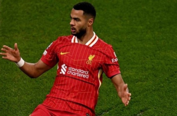 Carragher nêu tên sao Liverpool khiến Arteta khao khát