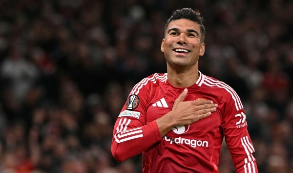 Casemiro và cú rống kiêu hãnh cuối mùa khiến MU khó xử