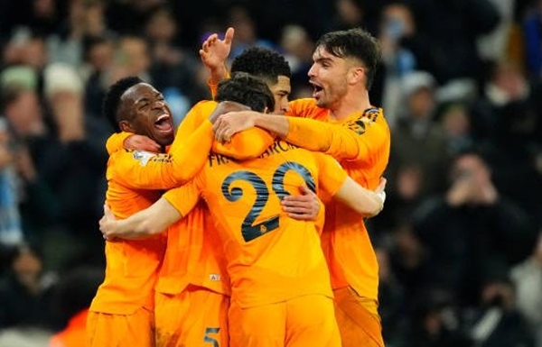 "Cậu ấy sẽ là thủ lĩnh tương lai của Real Madrid"
