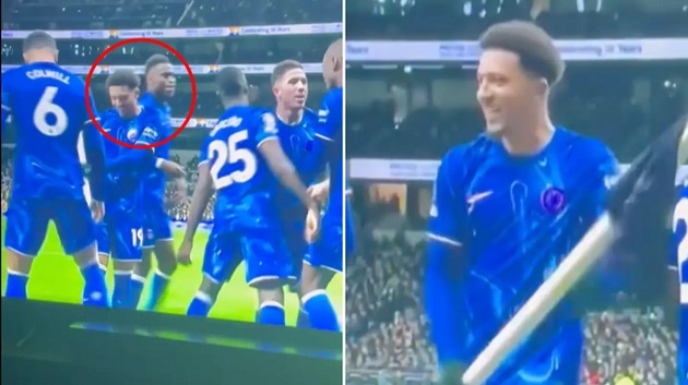 CĐV Chelsea phấn khích với hành động của Sancho sau bàn thắng của Fernandez