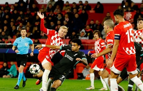 CĐV: "Cầu thủ thất bại của Man United khiến đội nhà trả giá"