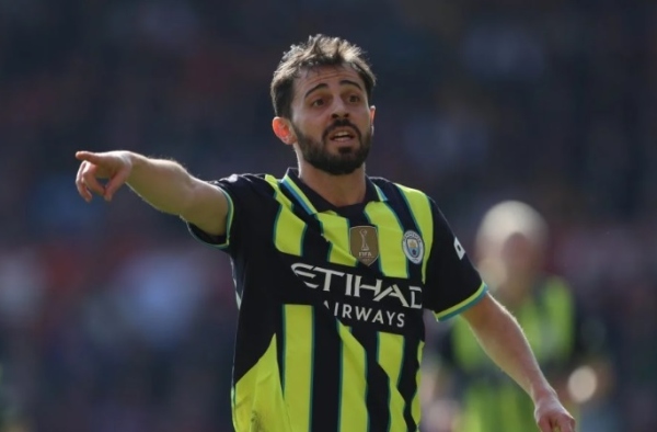 CĐV Man City phẫn nộ với Bernardo Silva sau trận thua Nottingham Forest