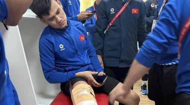 Chấn thương Tấn Tài nhẹ hơn lo ngại ban đầu