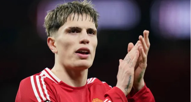 Chelsea bị nghi ngờ về quyết định mua Garnacho