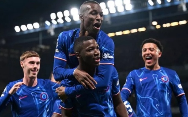 Chelsea có một "người khổng lồ" đa chức năng