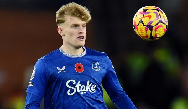 Chelsea cần dè chừng 'quái thú' Everton