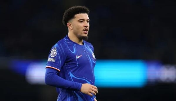 "Chelsea có lẽ đang cầu xin MU hủy điều khoản mua lại Sancho"