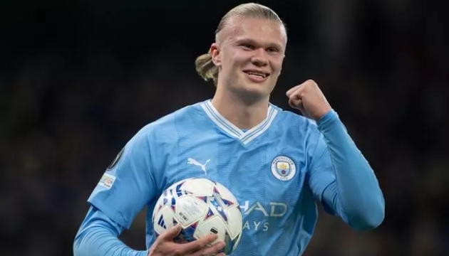Chelsea đánh mất 'bom tấn' hàng công Erling Haaland ra sao?