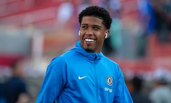 Chelsea định giá Andrey Santos 50 triệu bảng, Arsenal và PSG vào cuộc
