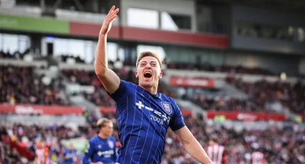 Chelsea gặp khó trong thương vụ Liam Delap