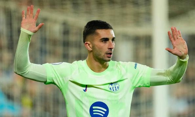 Chelsea ra giá 30 triệu euro mua sao Barca