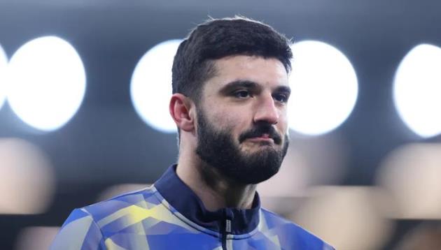Chelsea ra quyết định đau lòng với Armando Broja