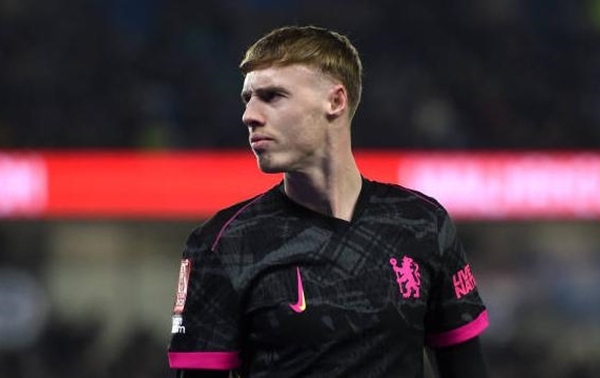Chelsea sa sút, rõ thái độ của Palmer