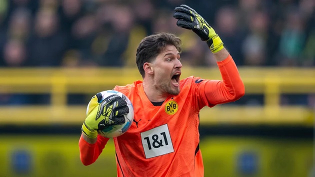 Chelsea sẵn sàng chi 70 triệu để thay Robert Sanchez