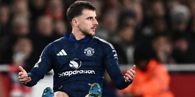 Chelsea thắng lớn khi bán 'bệnh binh' 60 triệu bảng cho MU