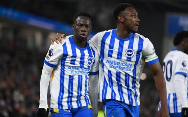 Chelsea thua thảm Brighton, nguy cơ văng khỏi top 4