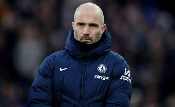 Chelsea trả giá đắt cho những sai lầm chuyển nhượng