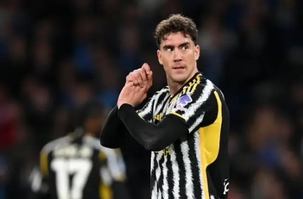 Chelsea trở lại với thương vụ Vlahovic
