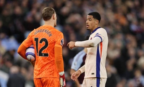 Chelsea và bài toán nan giải nơi khung gỗ
