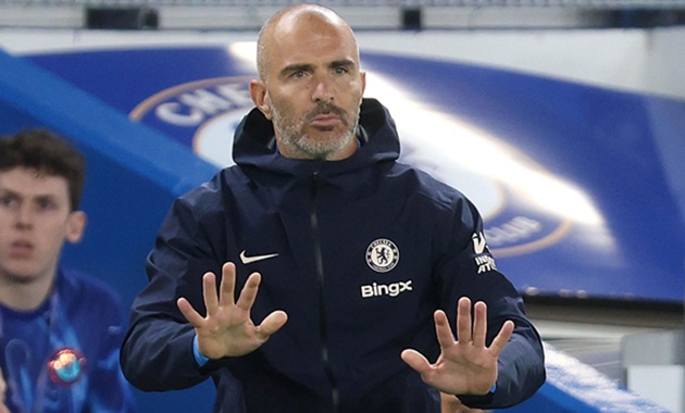 Chelsea và cơn đau đầu bên hành lang cánh phải