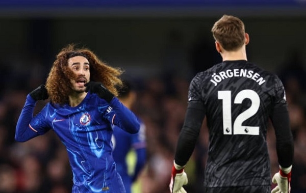Chelsea vẫn đang chiến đấu chống lại các tân binh